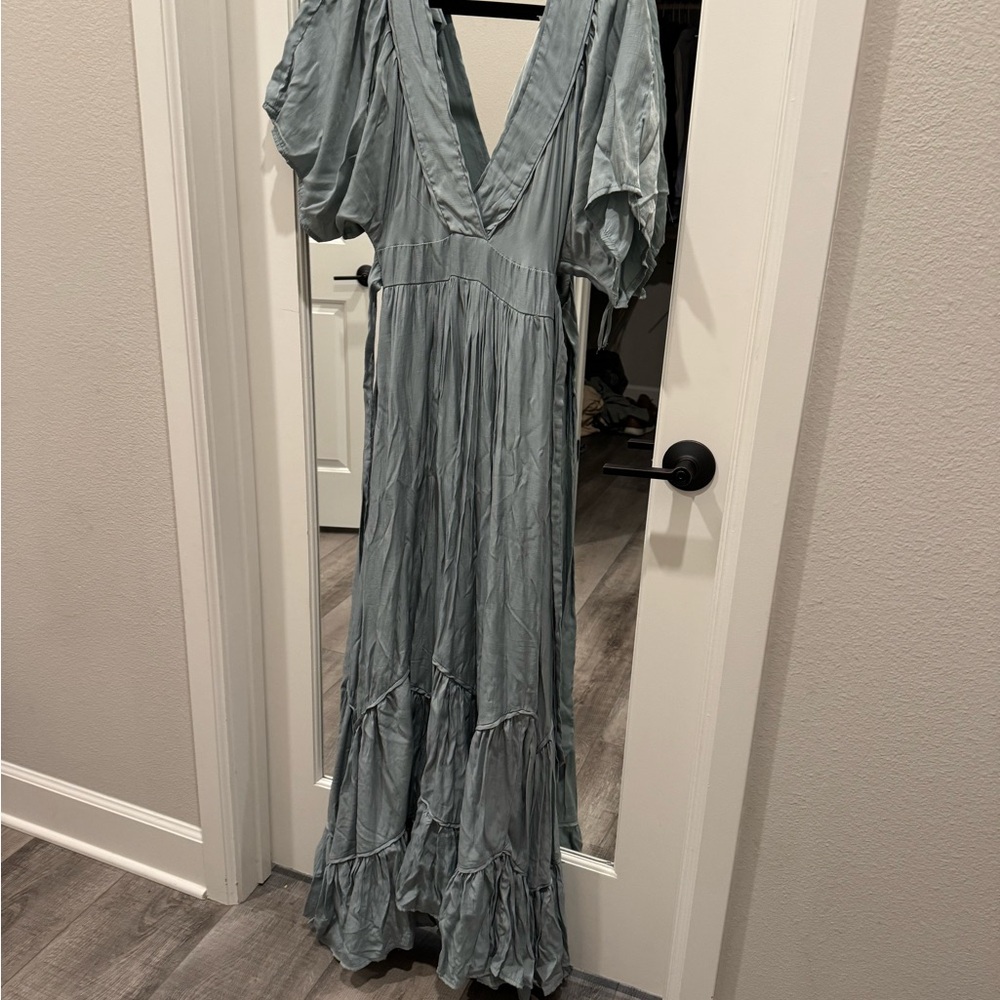 Elegant Blue Maxi Dress